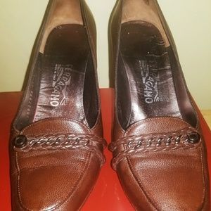 Ferragamo Ladies Pumps
